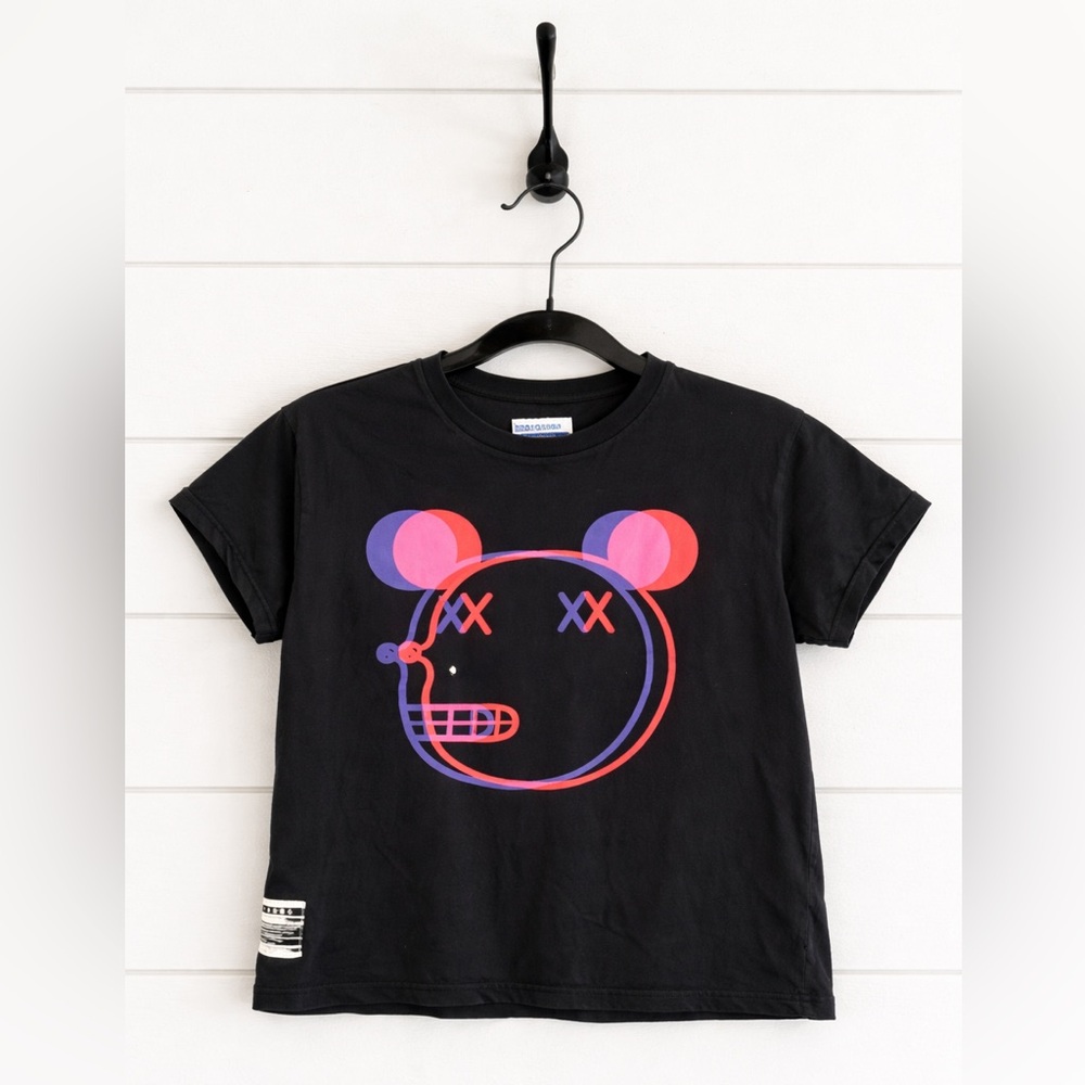 nununu Black Tee with Colorful Graphic